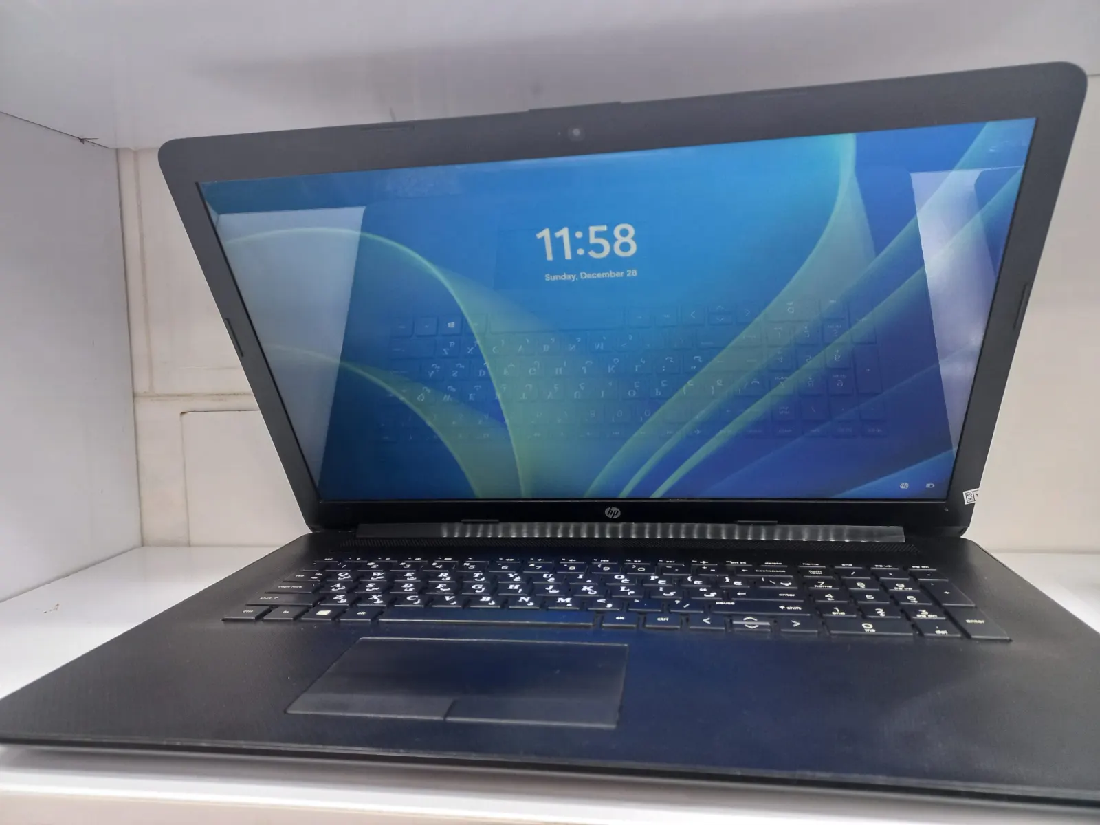 لپ تاپ اچ پی استوک laptop 17 i5-1135G7 8GB 256GB ssd intel iris xe
