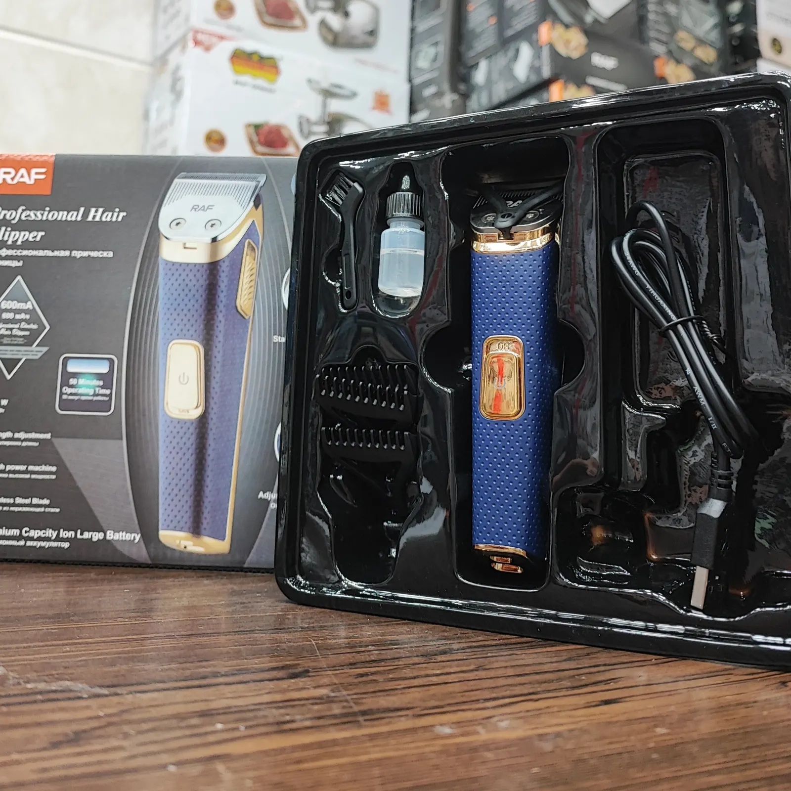 ماشین اصلاح حرفه‌ای RAF مدل R.475 - تصویر ۴