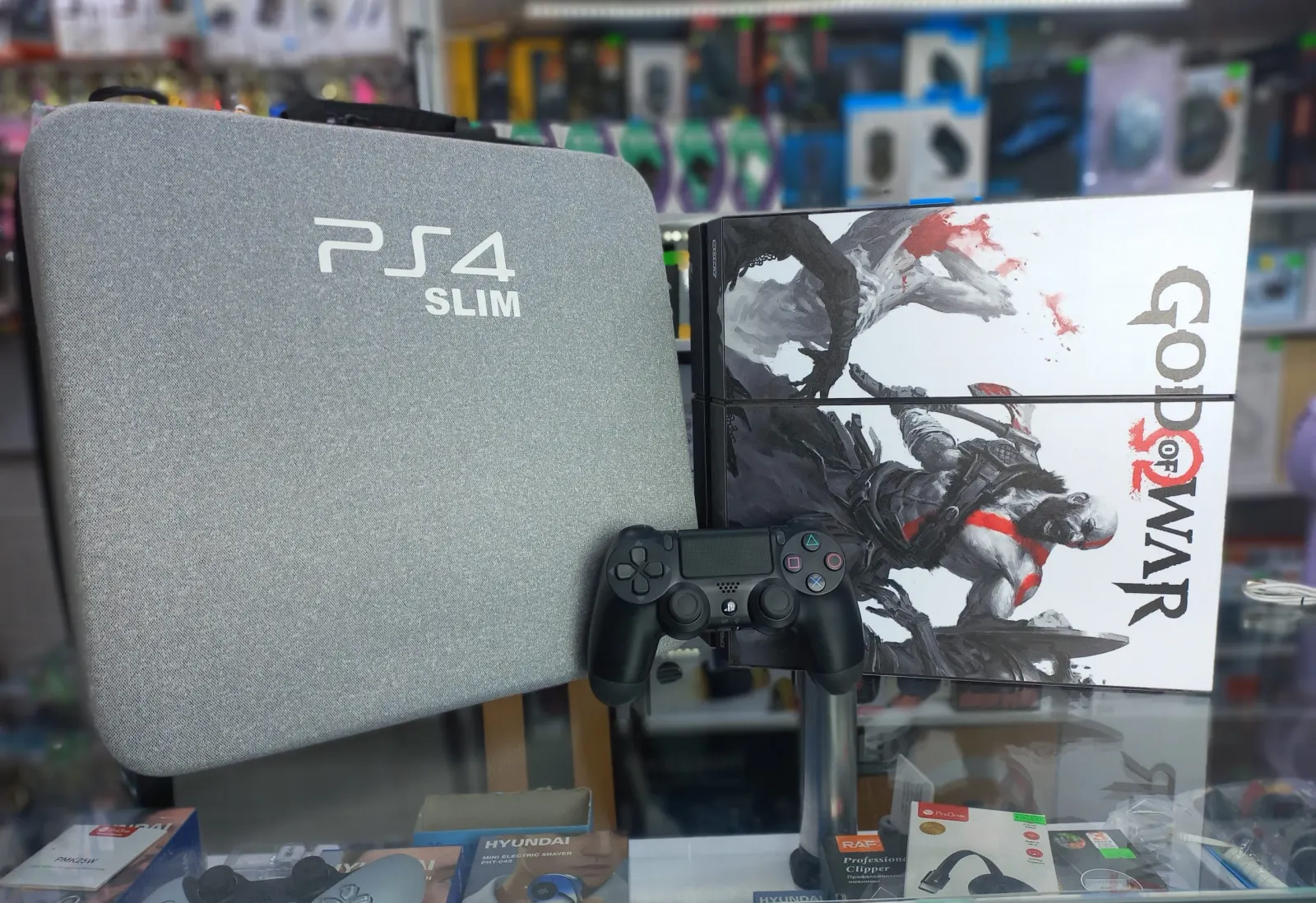 کنسول بازی سونی استوک PS4 Fat | حافظه 1 ترابایت همراه کیف و متعلقات