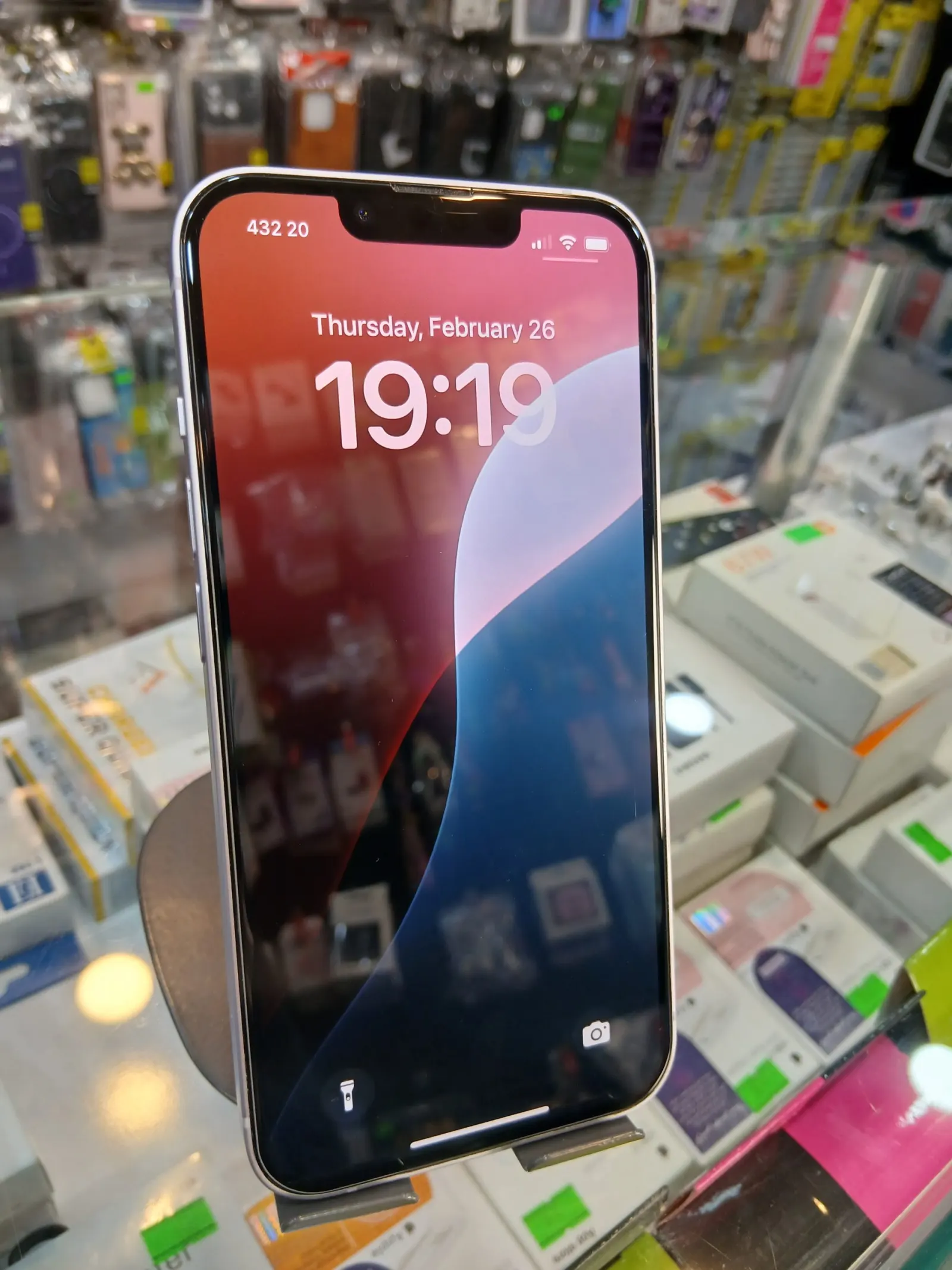 گوشی اپل IPHONE 14  نرمال استوک 128 گیگ تک سیم با رجیستر پارت نامبر zda آلمان به همراه کابل وآداپتور اصلی(پلمب) - تصویر ۶