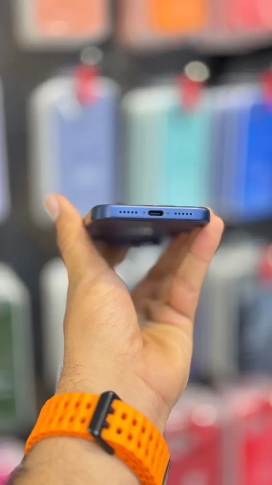 گوشی اپل iPhone 17 Pro دست دوم (استوک) | بدون رجیستر | حافظه 256 گیگابایت | پارت نامبر zaa | بدون باز شدگی | دو سیمکارت - تصویر ۴